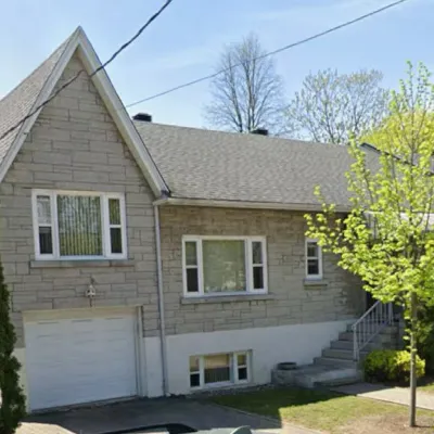 Edward's House Hotels near Henri-Bourassa Metro Station