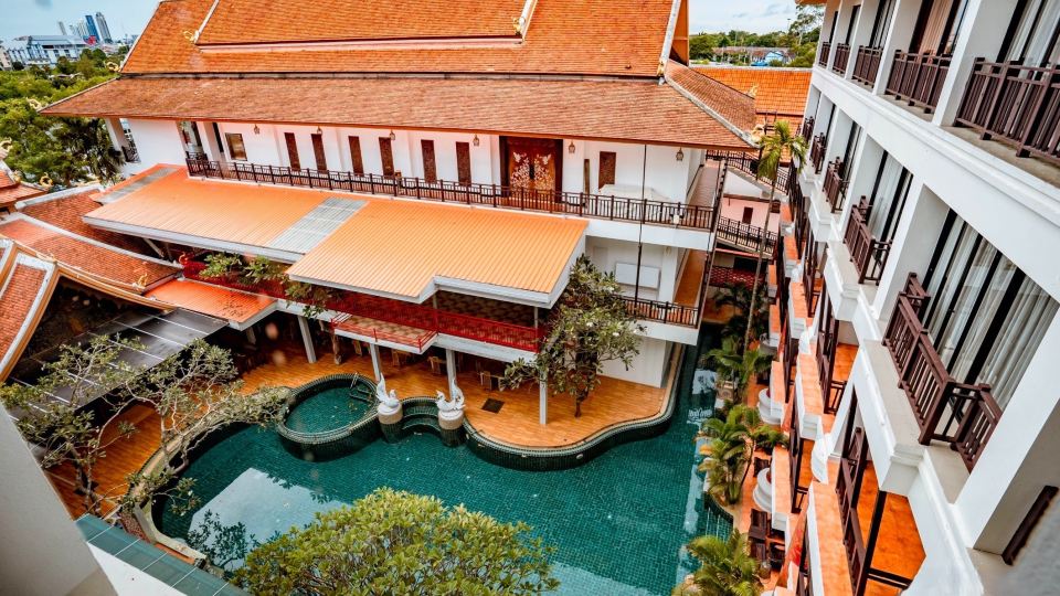 Lanna Hotel by Kasalong Resort and Spa Pattaya