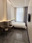 Luminghua Business Hotel