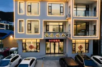 Yunshui Yishan · Xigu Yunqi | Taihang Secret Land Vacation Apartment (Baoquan Tourism Resort Area) - Balkoner