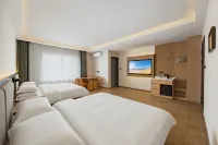 Yinghai Bay Scenic Hotel (Huoju 8th Street International Coastal Baths)