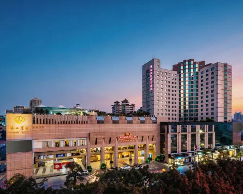 Crowne Plaza FOSHAN by IHG Ξενοδοχεία στην πόλη Φοσάν