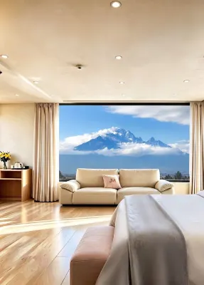 Hantian | Yunkaxueyu • Snow Mountain Panoramic Homestay (Lijiang Gucheng Heilongtan) - 3 estrellas