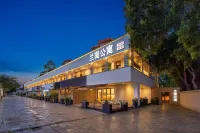 蘭寓公寓（南山區南油服裝批發城南油地鐵站店） 深圳灣萬象城/深圳人才公園酒店
