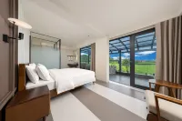 Muyang Qichi Lakeside Vacation Apartment - parking