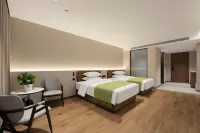 Yining Boyue Shengtin Hotel - Dağ Manzaralı