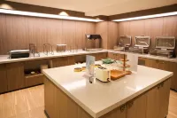 Shenyang Fuxiangrui Hotel (Shenyangbei Railway Station) - พร้อมอาหารเช้า