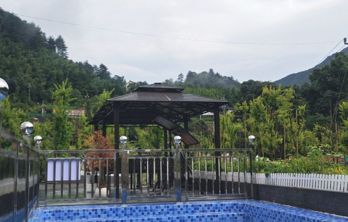 Xiang Wang Shan Jian Zhu (Sanqing Mountain Scenic Area Gangshou Cableway Store)