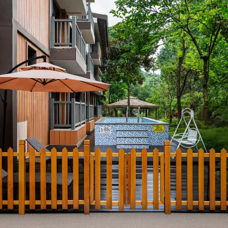Zhi Shang Private Hot Spring Hotel (E'mei Mountain Scenic Area Huangwan Tourist Center Branch)