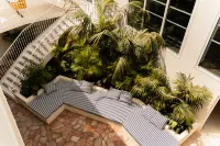 Les Roches Rouges, a Beaumier Hotel - Boutique