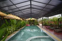 Nọng Villa - Pool
