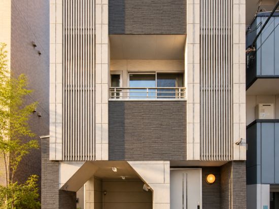 10 Min Walk to Ikebukuro Station | 4BR Private House | 3 Min to Kanamecho | Sleeps 8