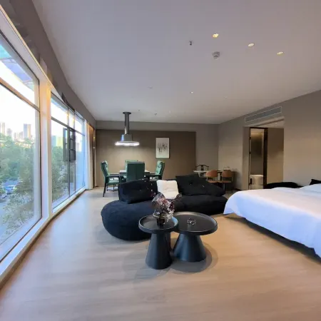 Xuan'en International Hotel (Xuan'en Gongxiu Cruise Wenlan Bridge Branch)