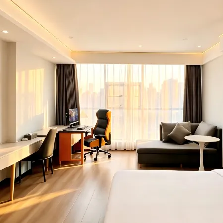 Yaxin E-Sports Hotel (Heze Municipal Hospital Branch)