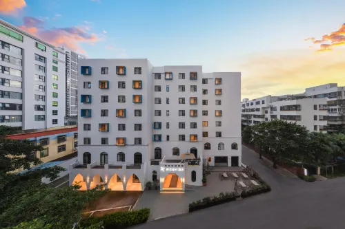 Qilou Old Street Rezen Select Hotel Hainan University - Breakfast
