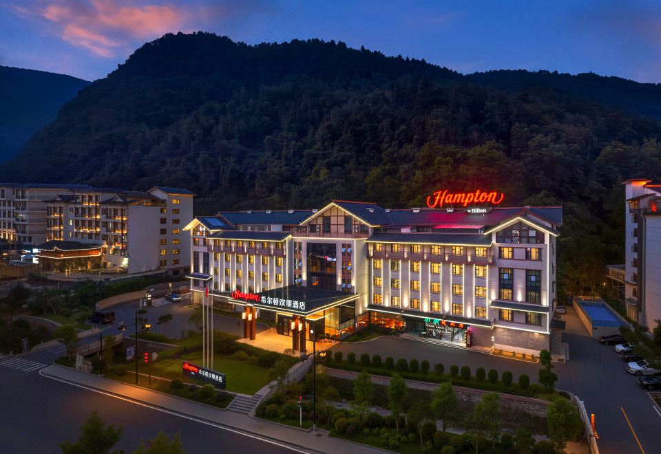 hotel overview picture