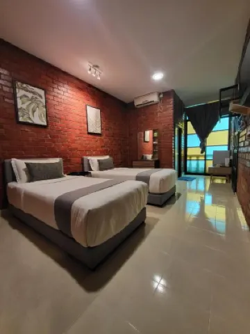 Sandy Beach Resort by Casa Loma Hotels near Pantai Cenang