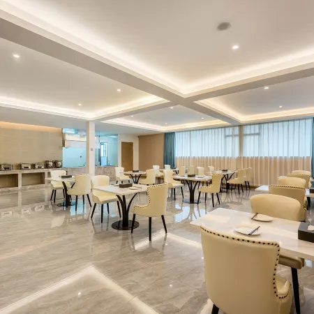 Vienna Hotel (Huizhou Boluo Futian Branch)