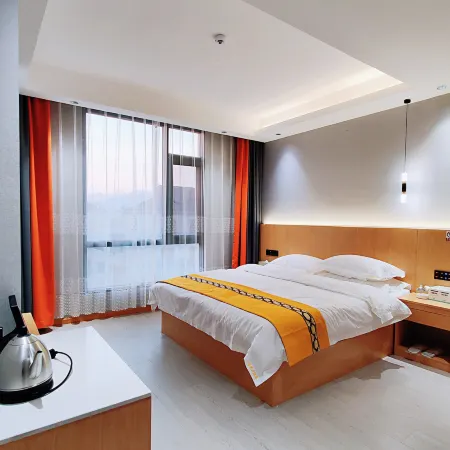 Menglian Starlight Smart Hotel