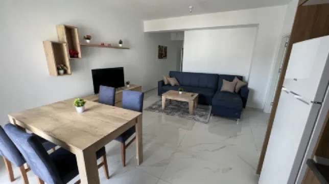 Feslikan Apartment Hotel a 