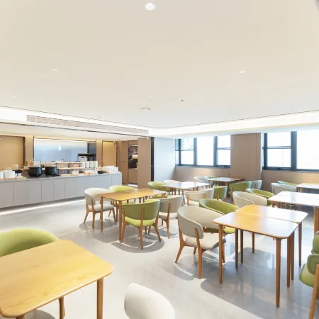 JI Hotel (Yancheng Binhai Yigaoguangchang)