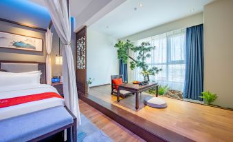 AI Stay Future Hotel (Xi'an Zhonggulou Wulukou Subway Station)