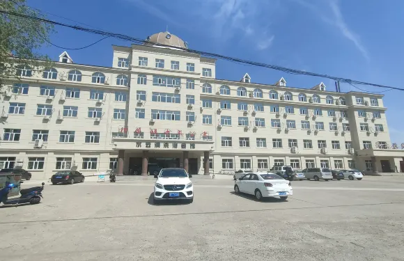 阿榮旗袁滿商務會館