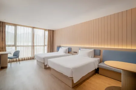 Hanting Hotel (Guilin Pingle Branch)