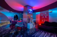 Cangzhou Quake Casino E-sports Hotel (Beihu Park)