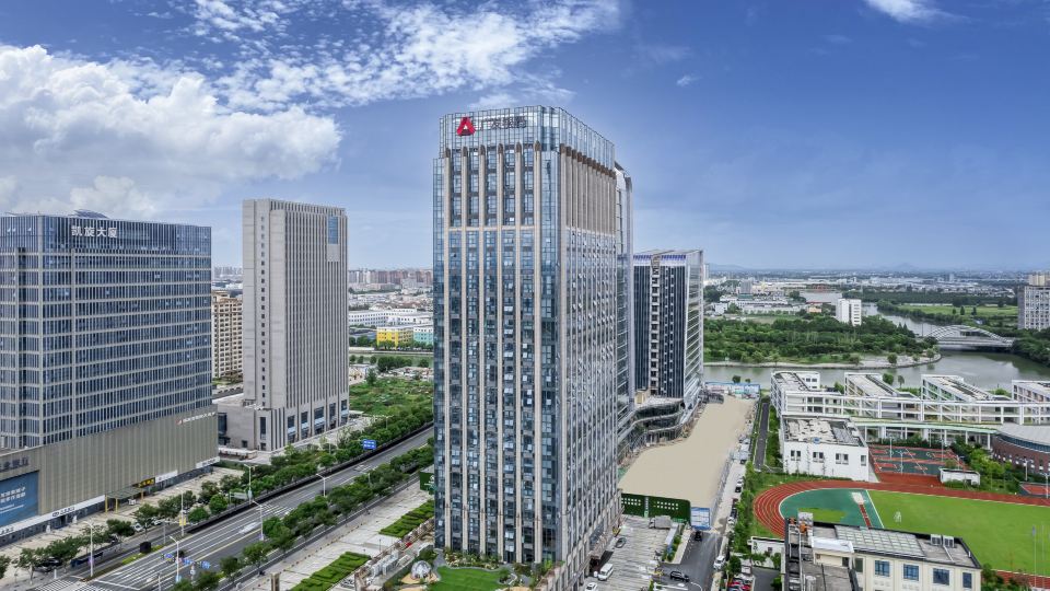 Jinghu Inn (Shaoxing Yangjiang West Road Gymnasium)