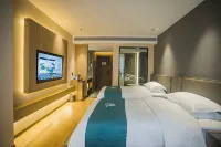 Yazhou Hotel (Yibin Xingwen Gymnasium) - balcony