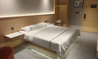 Zhoujixu Business Hotel