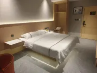 Zhoujixu Business Hotel