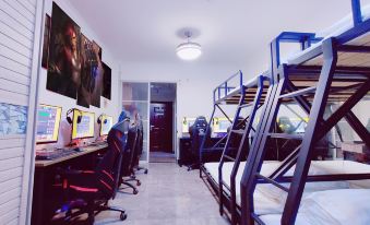 Leku E-sports Hotel