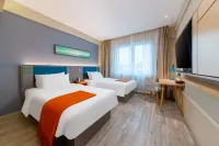 Elong Anyun Hotel (Haikou Friendship Sunshine City Haiken Square Branch) Отели рядом с достопримечательностью «Парк Цзинь-Нью-Ку»