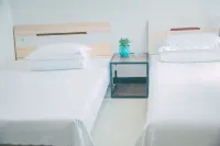 Lingyuan Longting Hotel