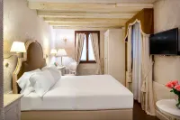 Residenza Venezia | Una Esperienze