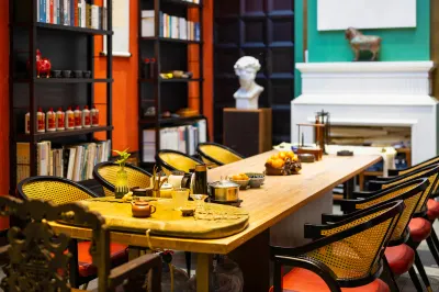 Kaichenglou B&B (Guangzhou Huashan Town Branch) Отели рядом с достопримечательностью «Площадь Фода»