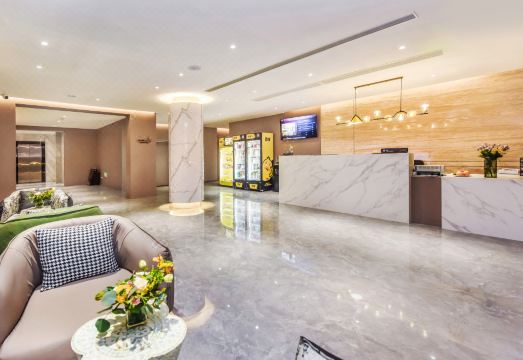 후이위안 호텔 (충칭 사핑바 고속철도역 진사톈제 지점) 썸네일