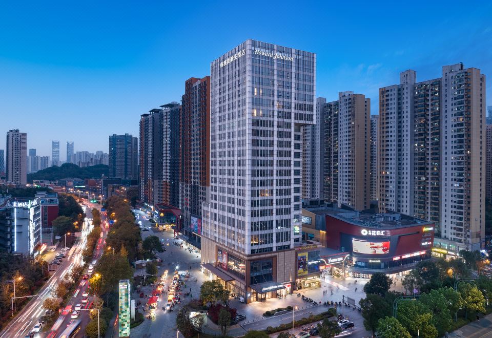 长沙梅溪湖豪生酒店外景图