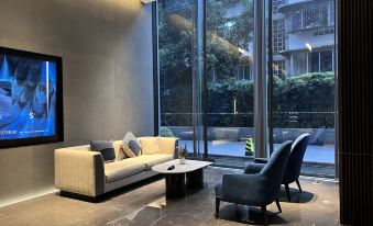Yingjia Bao Li Bo Yue Designer High-Rise Hotel (Chengdu Chunxi Road Taiguli)