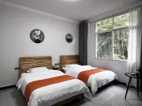 Keqi Homestay Hotels in Hefeng