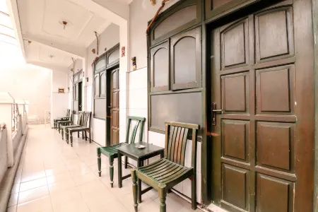 Hotel Gajah Mada Отели в г. Kenjeran