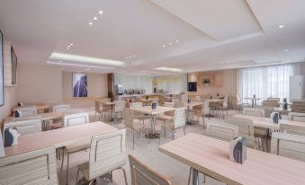 City Comfort Inn (Nanning Convention and Exhibition Center Vientiane City Store)