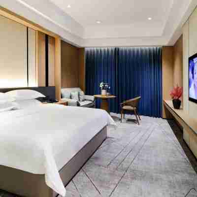 Huayin International Hotel Rooms