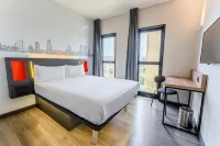easyHotel Barcelona Fira - bar