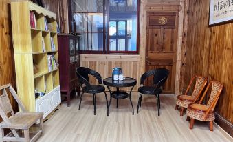 Longtan Shanli Homestay