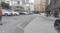 柏源雅庭ホテル（青秀山地下鉄駅） - 駐車場