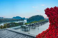 โรงแรมวีนัส รอยัล (เจดีย์คู่พระอาทิตย์และพระจันทร์ เขาช้าง เซียงซาน กุ้ยหลิน) - พร้อมอาหารเช้า