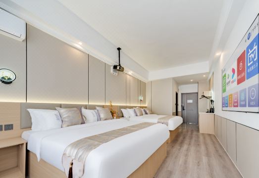 2. 추궈자 호텔 (..